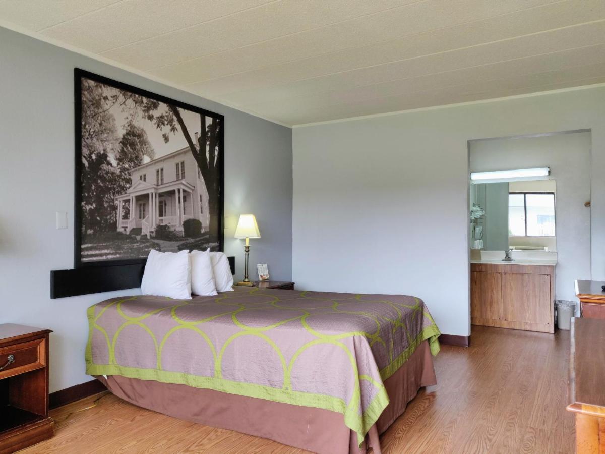 Sprucewood Inn Elyria Luaran gambar